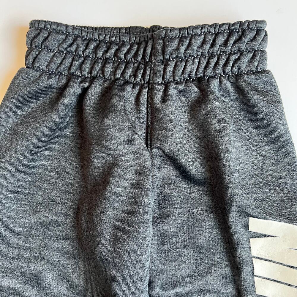 Nike Dri-Fit Gray Joggers - Picture 4 of 8